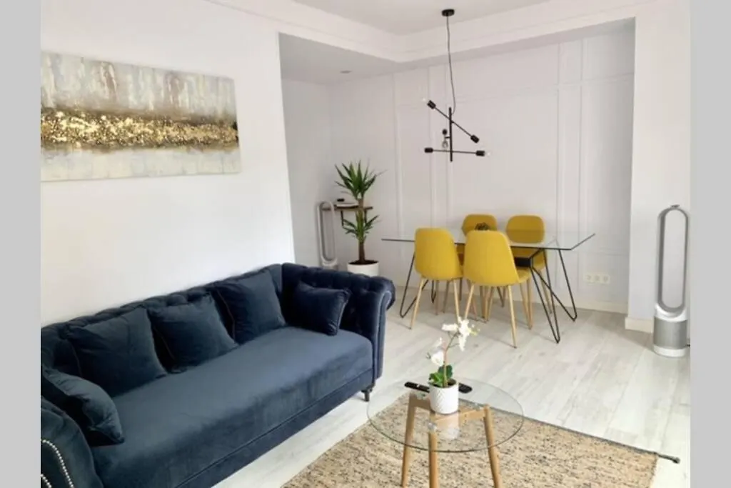 New Gorgeous Central Apartment - Beachfront - 3 Bd San Sebastian 0*,  Spain