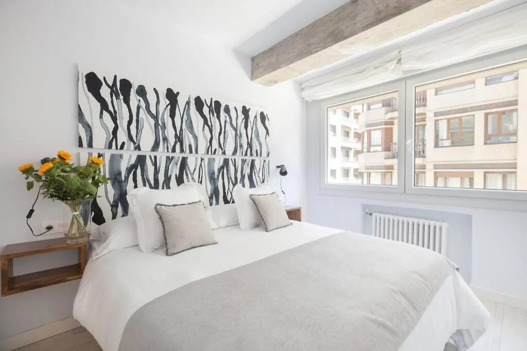 New Gorgeous Central Apartment - Beachfront - 3 Bd San Sebastián España