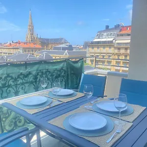  Apartment Mikain Terrace Cathedral View With Free Parking & Air Cond